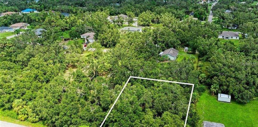 Land in North Port, Florida № 2161100