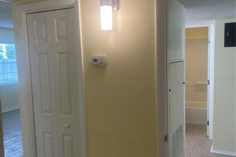 Condominio en alquiler en Orlando, Florida, 2 dormitorios, 78.97 m2 № 2258935 - foto 23