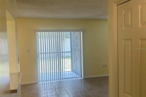 Condominio en alquiler en Orlando, Florida, 2 dormitorios, 78.97 m2 № 2258935 - foto 22