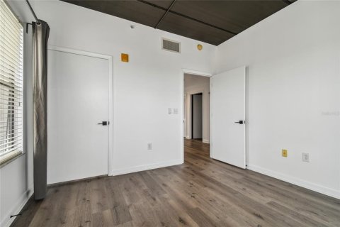 Copropriété à louer à Tampa, Floride: 2 chambres, 143.44 m2 № 2415071 - photo 19
