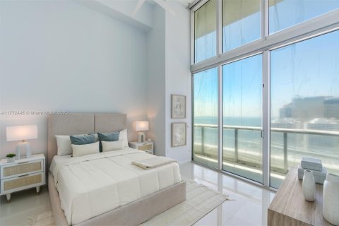 Condo in Miami, Florida, 2 bedrooms № 1958637 - photo 15