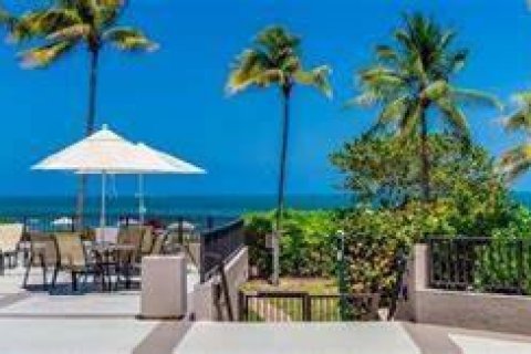 Condo in Key Biscayne, Florida, 1 bedroom  № 2067901 - photo 17