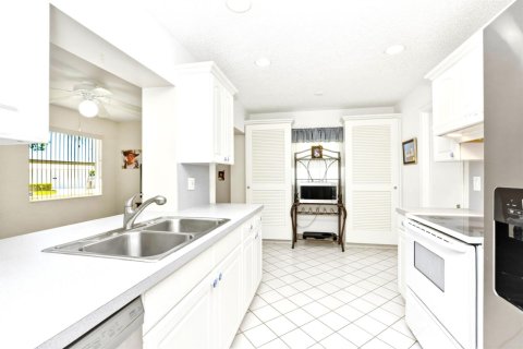 Villa ou maison à vendre à Boynton Beach, Floride: 2 chambres, 132.66 m2 № 2181012 - photo 9