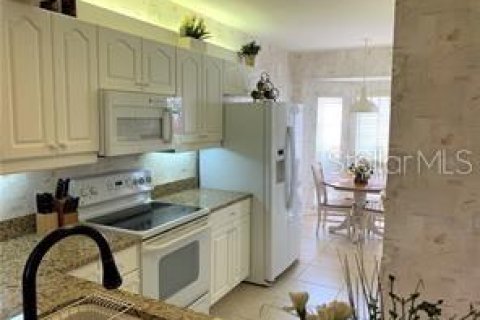 Condominio en venta en Venice, Florida, 2 dormitorios, 109.25 m2 № 1901568 - foto 11
