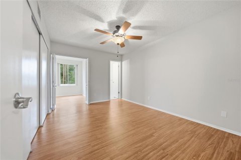Condo in Clearwater, Florida, 2 bedrooms  № 2237942 - photo 17