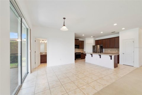 Villa ou maison à vendre à Orlando, Floride: 4 chambres, 193.7 m2 № 2405702 - photo 11