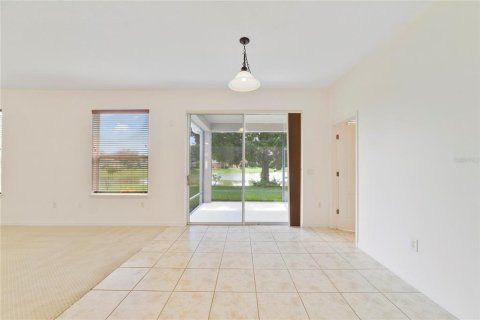 Villa ou maison à vendre à Orlando, Floride: 4 chambres, 193.7 m2 № 2405702 - photo 8