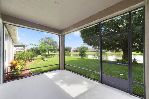 Villa ou maison à vendre à Orlando, Floride: 4 chambres, 193.7 m2 № 2405702 - photo 29