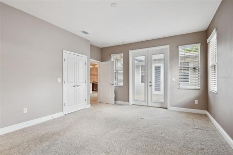 House in Tampa, Florida 3 bedrooms, 190.73 sq.m. № 1805886 - photo 23