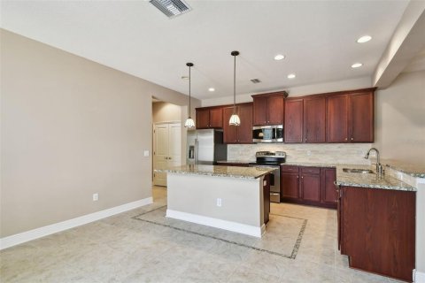 House in Tampa, Florida 3 bedrooms, 190.73 sq.m. № 1805886 - photo 16