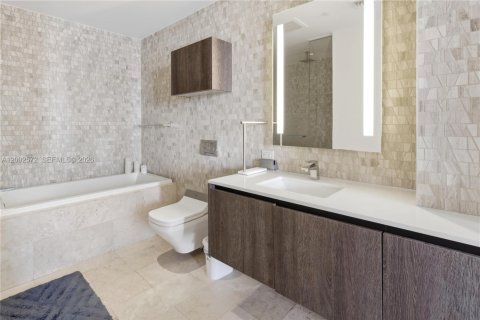 Copropriété à vendre à Miami, Floride: 1 chambre, 75.25 m2 № 2066341 - photo 22