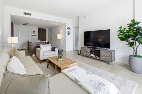 Copropriété à vendre à Miami, Floride: 1 chambre, 75.25 m2 № 2066341 - photo 8