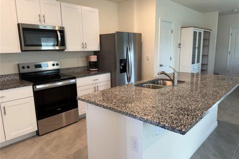 Townhouse in Kissimmee, Florida 3 bedrooms, 168.52 sq.m. № 2147533 - photo 6