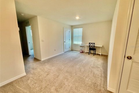 Townhouse in Kissimmee, Florida 3 bedrooms, 168.52 sq.m. № 2147533 - photo 17