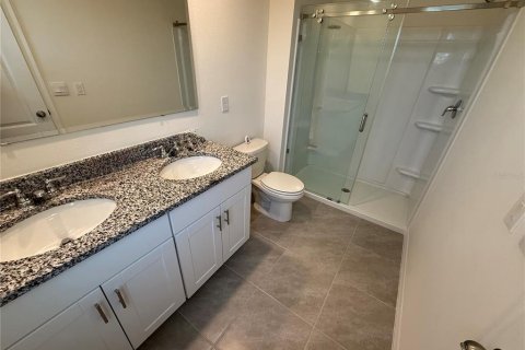 Townhouse in Kissimmee, Florida 3 bedrooms, 168.52 sq.m. № 2147533 - photo 24