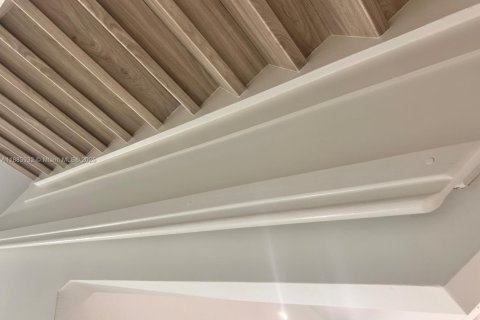 Casa en alquiler en Miramar, Florida, 4 dormitorios, 231.88 m2 № 1931450 - foto 15
