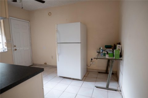 Купить виллу или дом в Майами, Флорида 5 спален, 244.15м2, № 2067431 - фото 12