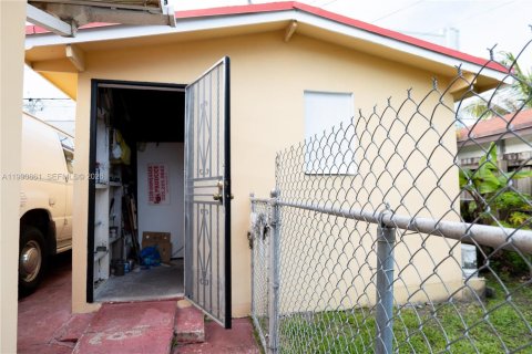 Купить виллу или дом в Майами, Флорида 5 спален, 244.15м2, № 2067431 - фото 21