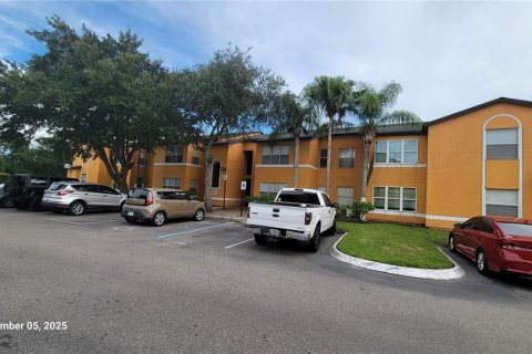 Condominio en alquiler en Orlando, Florida, 1 dormitorio, 68.28 m2 № 1917956 - foto 6