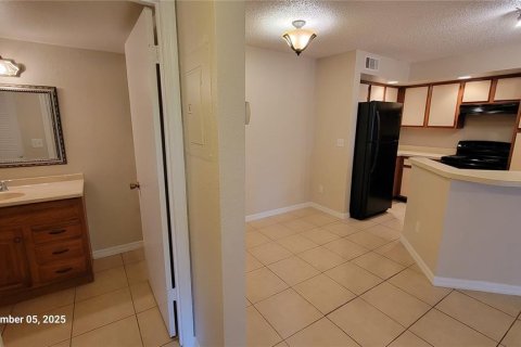 Condominio en alquiler en Orlando, Florida, 1 dormitorio, 68.28 m2 № 1917956 - foto 22