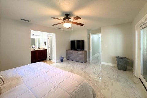 House in Longwood, Florida 4 bedrooms, 188.59 sq.m. № 1831906 - photo 18