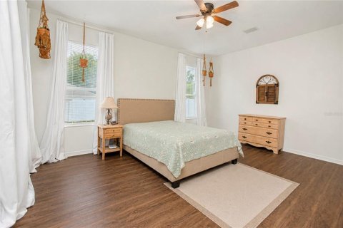 House in Gotha, Florida 4 bedrooms, 233.28 sq.m. № 2220664 - photo 17