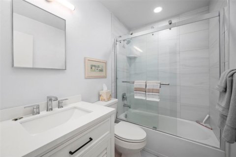 Купить кондоминиум в Порт-Шарлотт, Флорида 7 комнат, 82.96м2, № 2097587 - фото 25