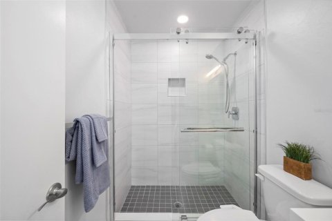 Купить кондоминиум в Порт-Шарлотт, Флорида 7 комнат, 82.96м2, № 2097587 - фото 22