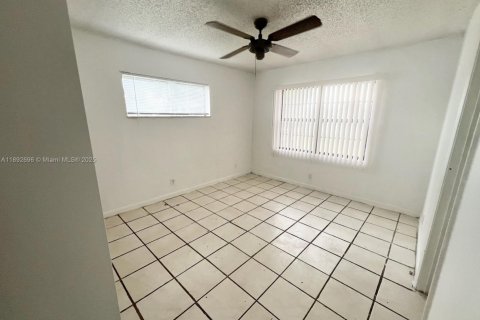 Copropriété à louer à Delray Beach, Floride: 2 chambres, 78.78 m2 № 1946412 - photo 6