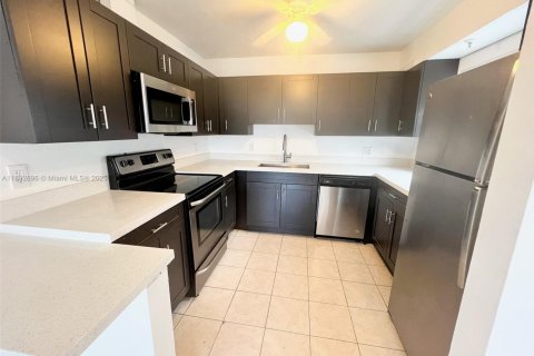 Copropriété à louer à Delray Beach, Floride: 2 chambres, 78.78 m2 № 1946412 - photo 1