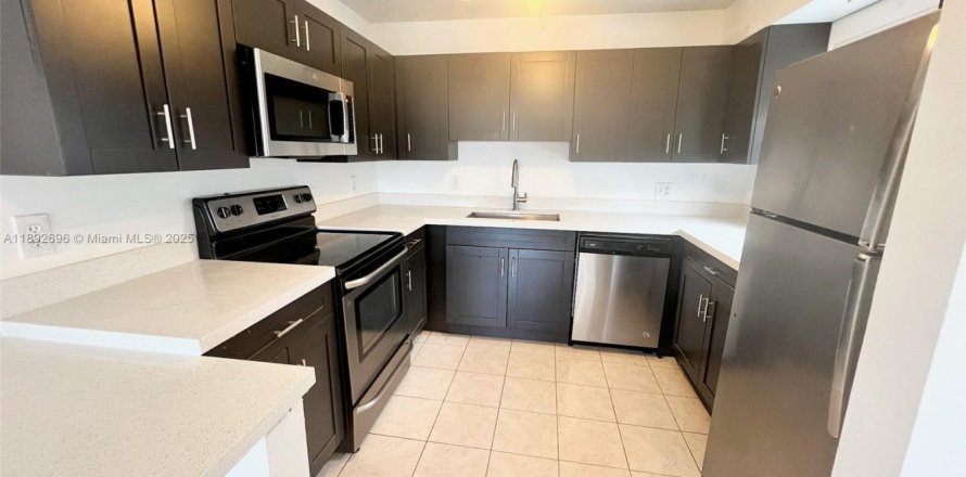 Condo à Delray Beach, Floride, 2 chambres  № 1946412