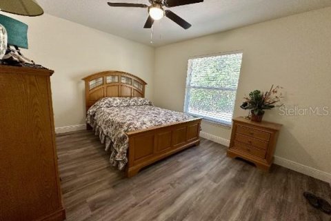 House in Ocala, Florida 3 bedrooms, 156.73 sq.m. № 1679868 - photo 18
