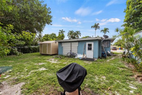 Casa en venta en West Park, Florida, 3 dormitorios, 97.55 m2 № 1944408 - foto 24