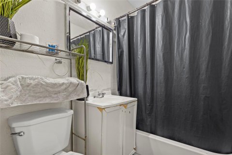 Casa en venta en West Park, Florida, 3 dormitorios, 97.55 m2 № 1944408 - foto 13