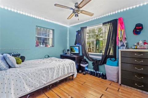 Casa en venta en West Park, Florida, 3 dormitorios, 97.55 m2 № 1944408 - foto 16