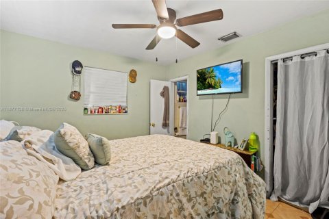 Casa en venta en West Park, Florida, 3 dormitorios, 97.55 m2 № 1944408 - foto 8