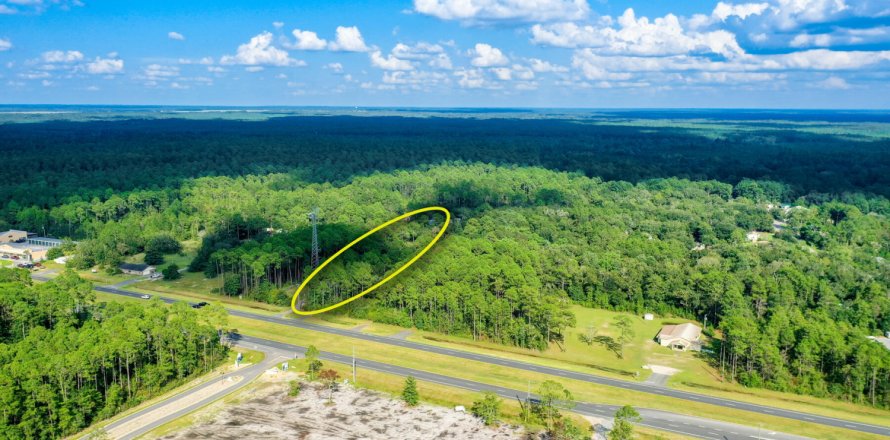 Commercial property in Freeport, Florida № 558205