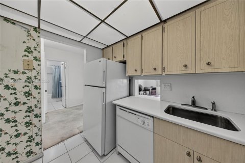 Condo in Fort Lauderdale, Florida, 1 bedroom  № 1975754 - photo 7