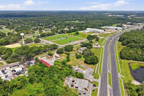 Propiedad comercial en venta en Fruitland Park, Florida № 2210586 - foto 12
