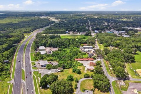 Propiedad comercial en venta en Fruitland Park, Florida № 2210586 - foto 17