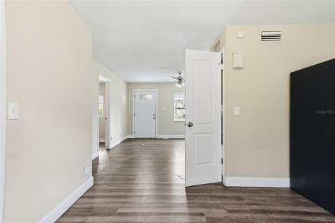 Villa ou maison à vendre à Orlando, Floride: 4 chambres, 137.68 m2 № 2302874 - photo 11