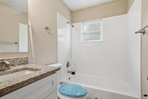 Villa ou maison à vendre à Orlando, Floride: 4 chambres, 137.68 m2 № 2302874 - photo 25