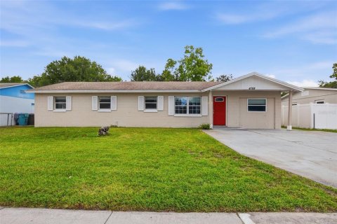 Villa ou maison à Orlando, Floride 4 chambres, 137.68 m2 № 2302874