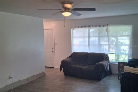 House in Orlando, Florida 2 bedrooms, 85.47 sq.m. № 1871132 - photo 3