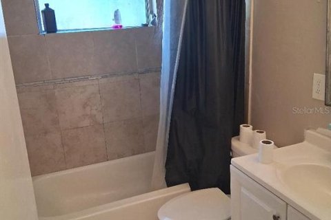 Casa en alquiler en Orlando, Florida, 2 dormitorios, 85.47 m2 № 1871132 - foto 2
