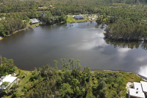 Land in Punta Gorda, Florida № 2214650 - photo 14