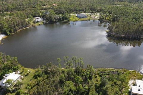 Land in Punta Gorda, Florida № 2214650 - photo 3