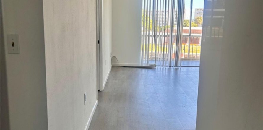 Condo à Aventura, Floride, 1 chambre № 1172335