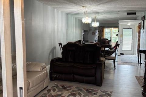 Condominio en venta en Margate, Florida, 1 dormitorio, 72 m2 № 2260345 - foto 8