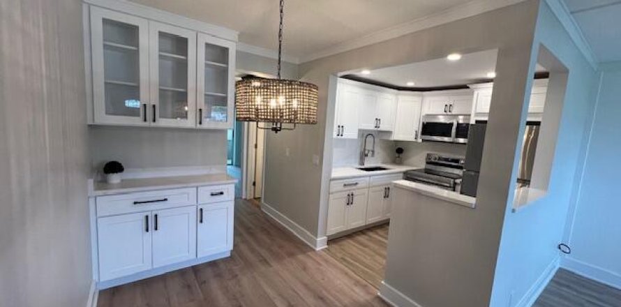 Condo à West Palm Beach, Floride, 1 chambre  № 2082256